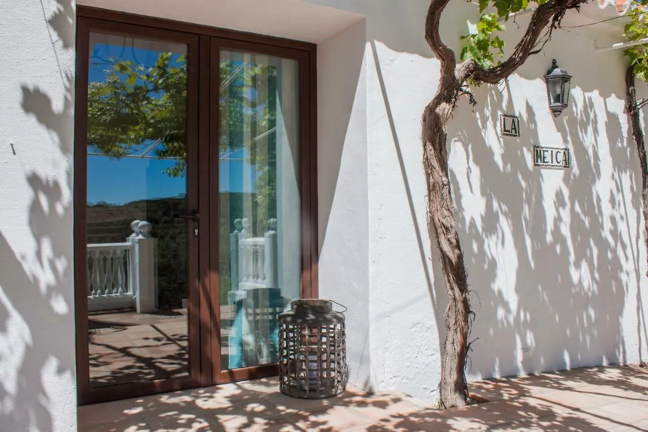 Homestay Finca La Meica Bed&Breakfast Casabermeja